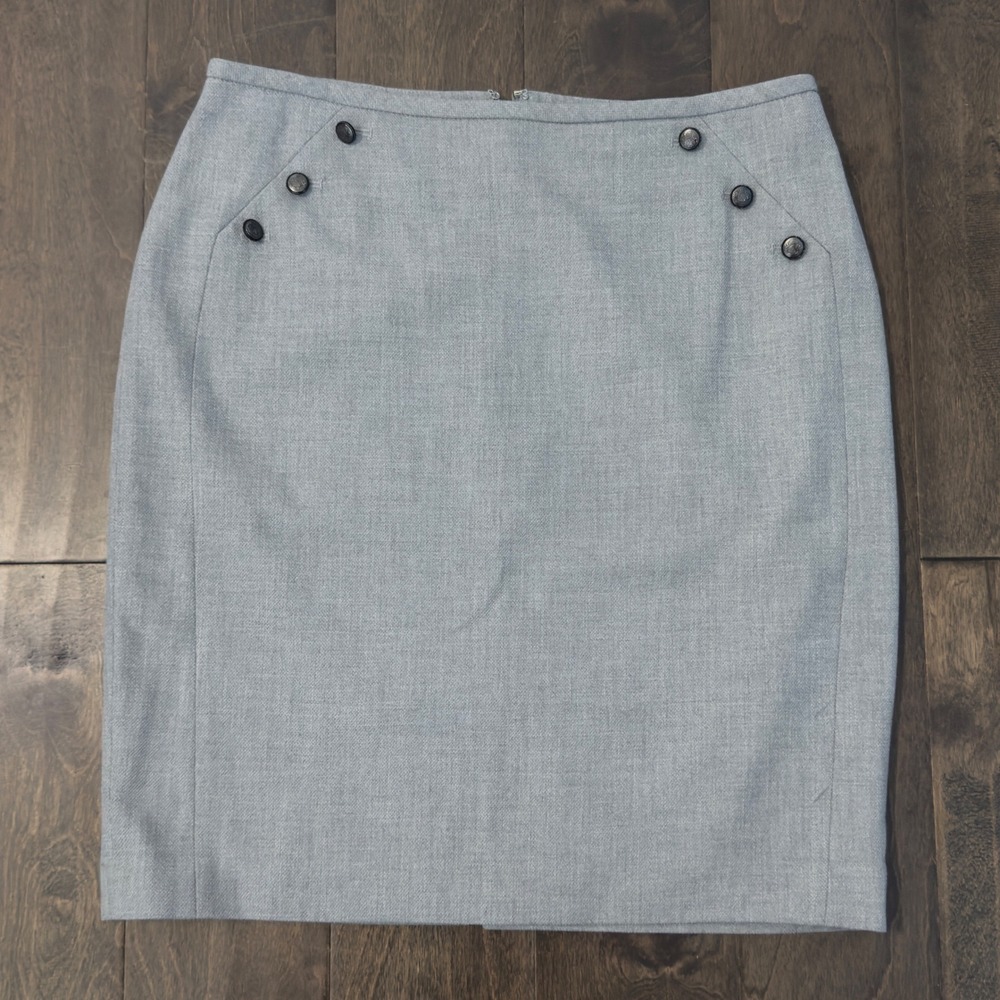White House Black Market Gray Sailor Pencil Skirt Size 10 Crest Button Career